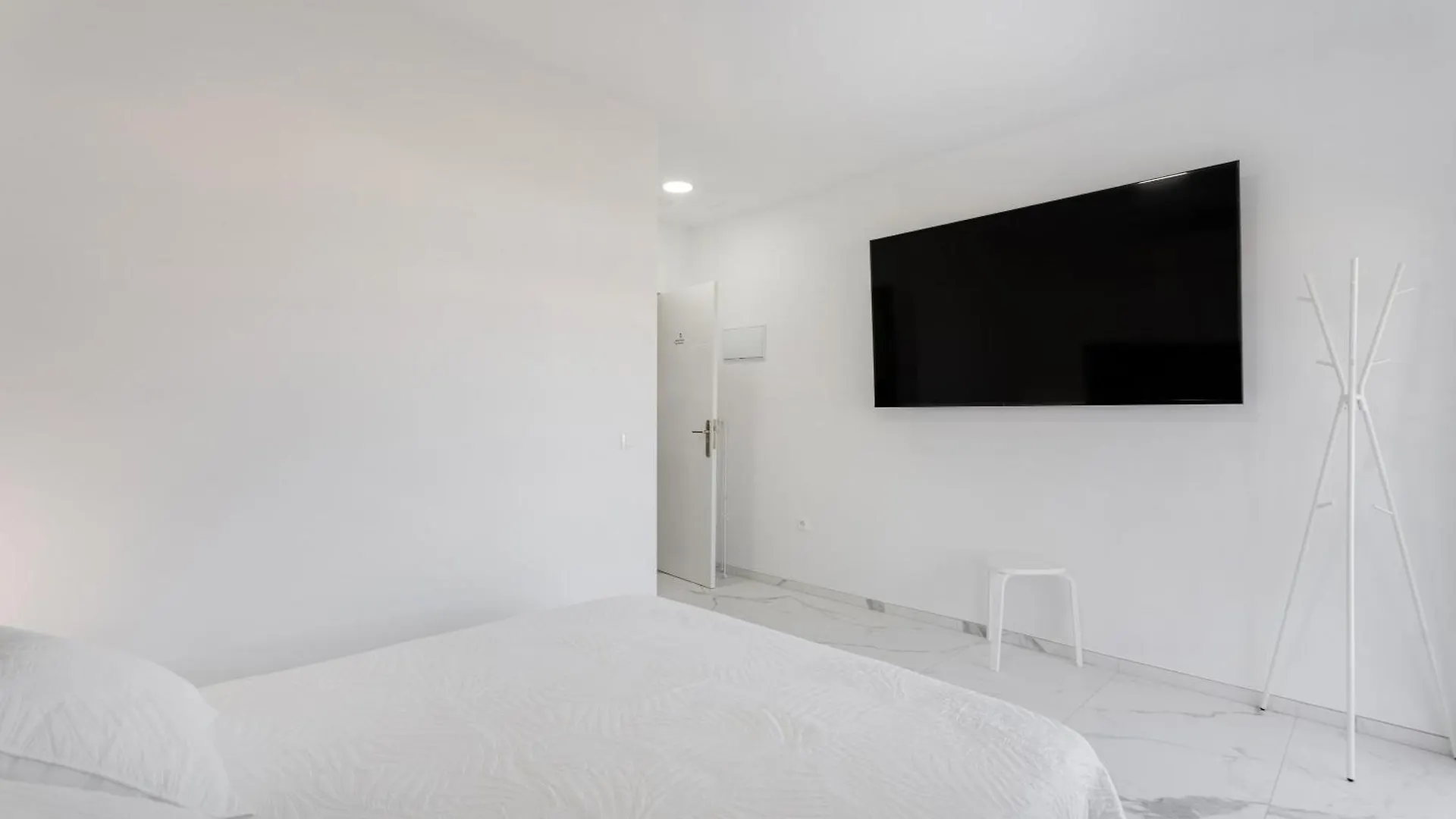 Room'S La Tosquita Alcala 0*, Alcalá 스페인