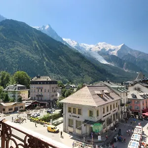 https://nook-42-the-loft-central-2br-w-balcony-views.hotels-rhonealpes.com